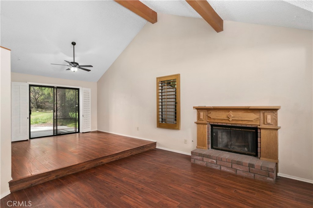 1703 Ridge View