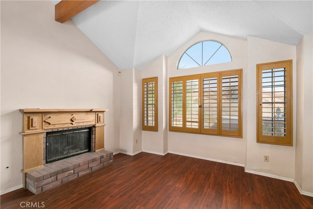 1703 Ridge View