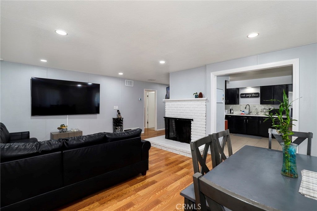 44650 2nd E