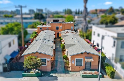 Photo of 426 E 17th Street, Long Beach, CA 90813 (MLS # PW25135860) Photo of 426 E 17th Street, Long Beach, CA 90813 (MLS # PW25135860)