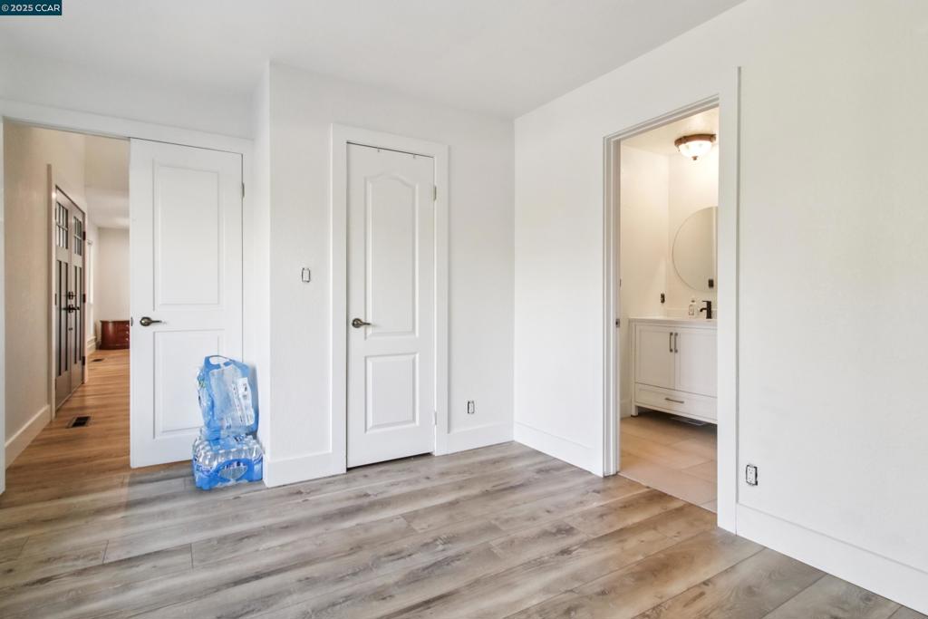 RUDGEAR MEADOWS - Residential