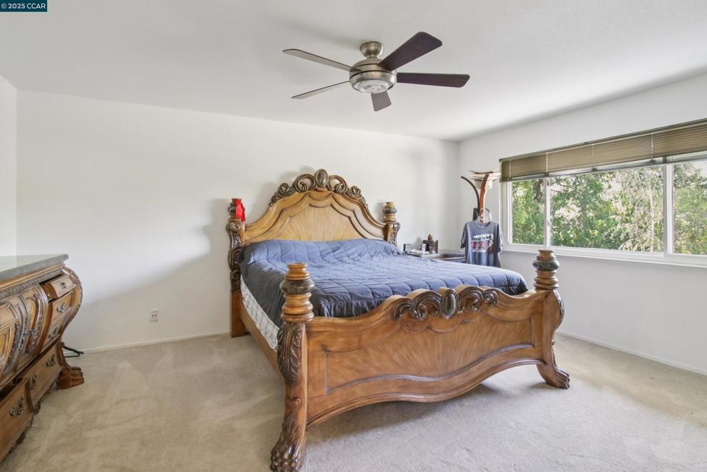 RUDGEAR MEADOWS - Residential