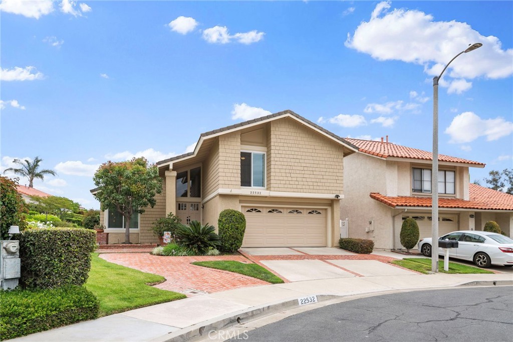 22532 Maurice Court