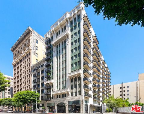 Photo of 416 S Spring Street #408, Los Angeles, CA 90013 (MLS # 26674509)