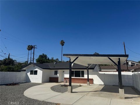 Photo of 5276 Almar St, Hemet, CA 92505 (MLS # IV25248140) Photo of 5276 Almar St, Hemet, CA 92505 (MLS # IV25248140)