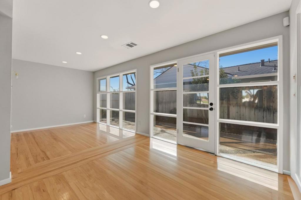 1846 Los Padres Boulevard