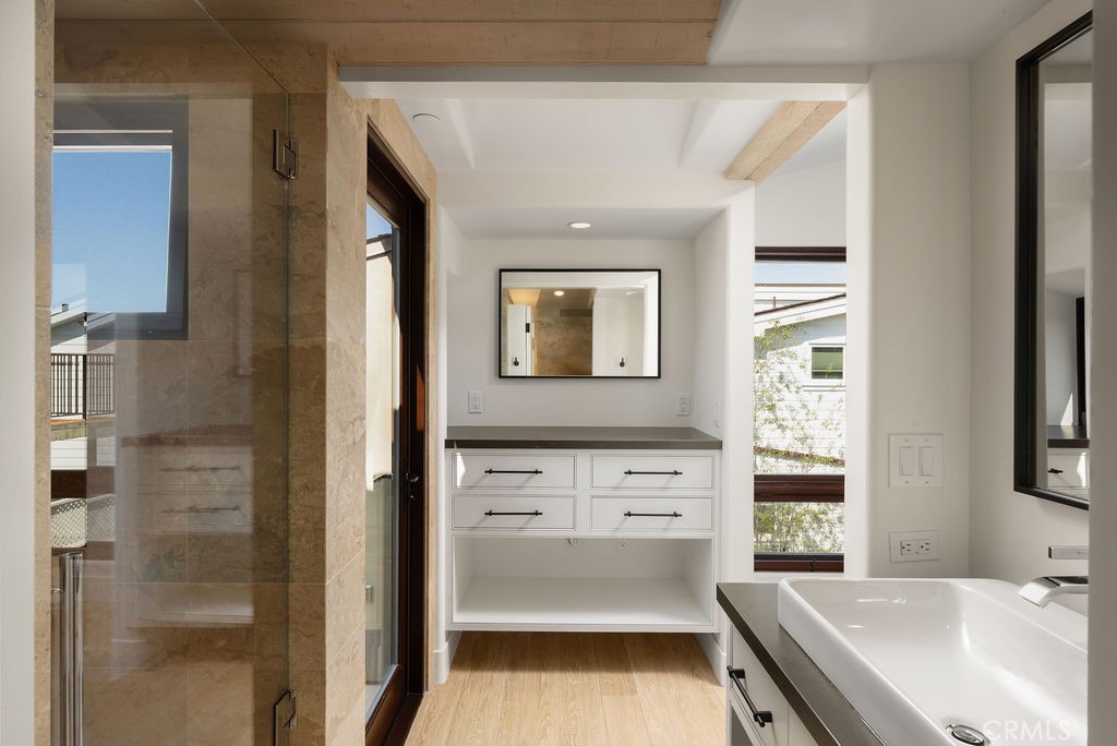 Corona del Mar South of PCH (CDMS) - Residential Lease