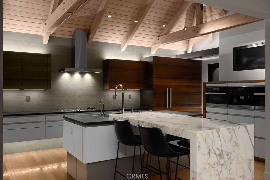 Corona del Mar South of PCH (CDMS) - Residential Lease