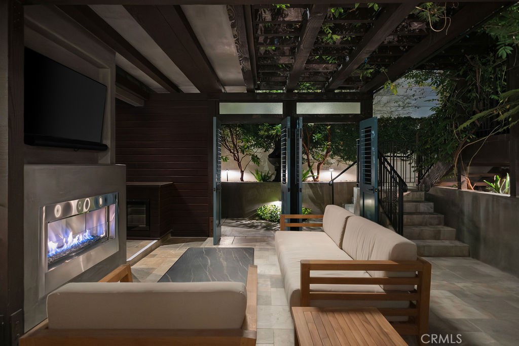 Corona del Mar South of PCH (CDMS) - Residential Lease
