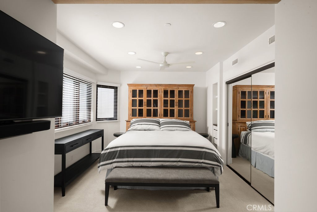 Corona del Mar South of PCH (CDMS) - Residential Lease