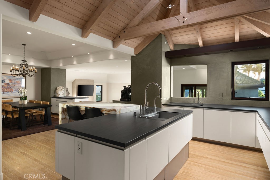 Corona del Mar South of PCH (CDMS) - Residential Lease