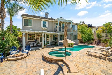 63 Volta Del Tintori Street Lake Elsinore CA 92532