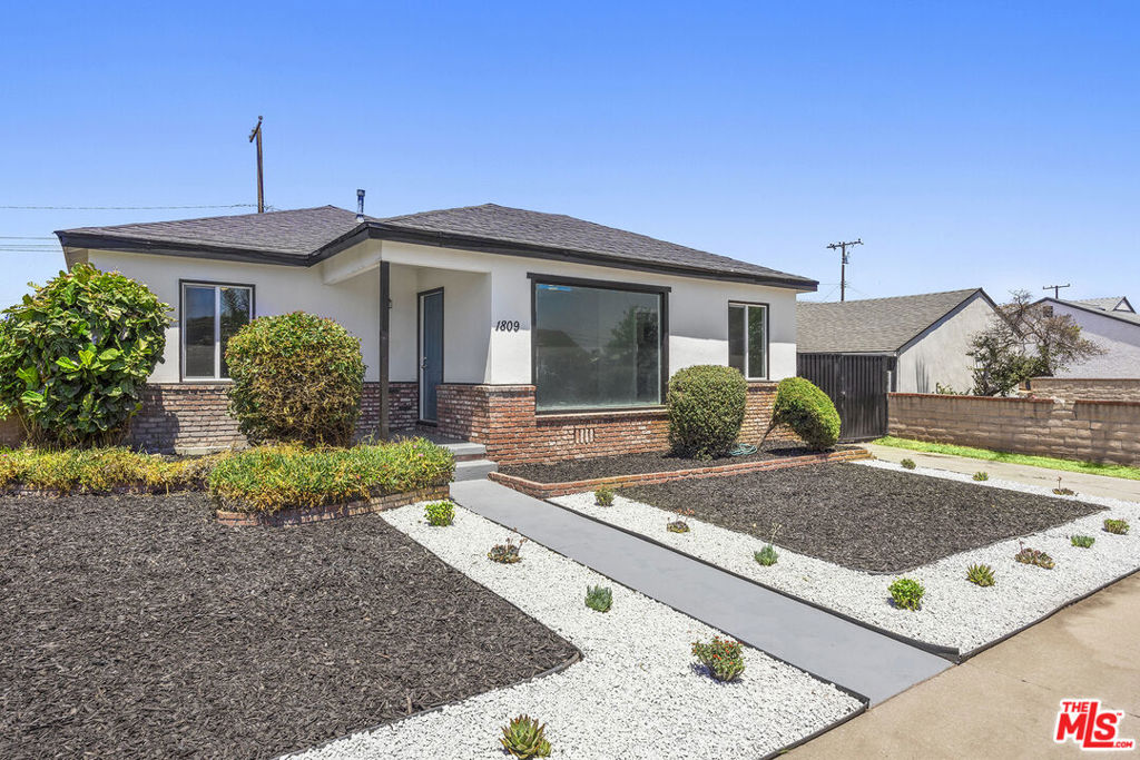 Beautifully remodeled, 3 bedroom, 2 bath home with bonus room available in the heart of Compton. The spacious home offers new windows, new luxury vinyl flooring, new kitchen, and bathrooms and paint. Laundry hook ups located in the detached two car garage. Good size lot with ample parking in the driveway. Minutes from grocery stores, shopping centers, freeways and just a short drive to downtown Long Beach.