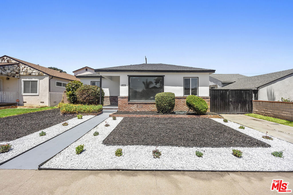 1809 W Arbutus Street