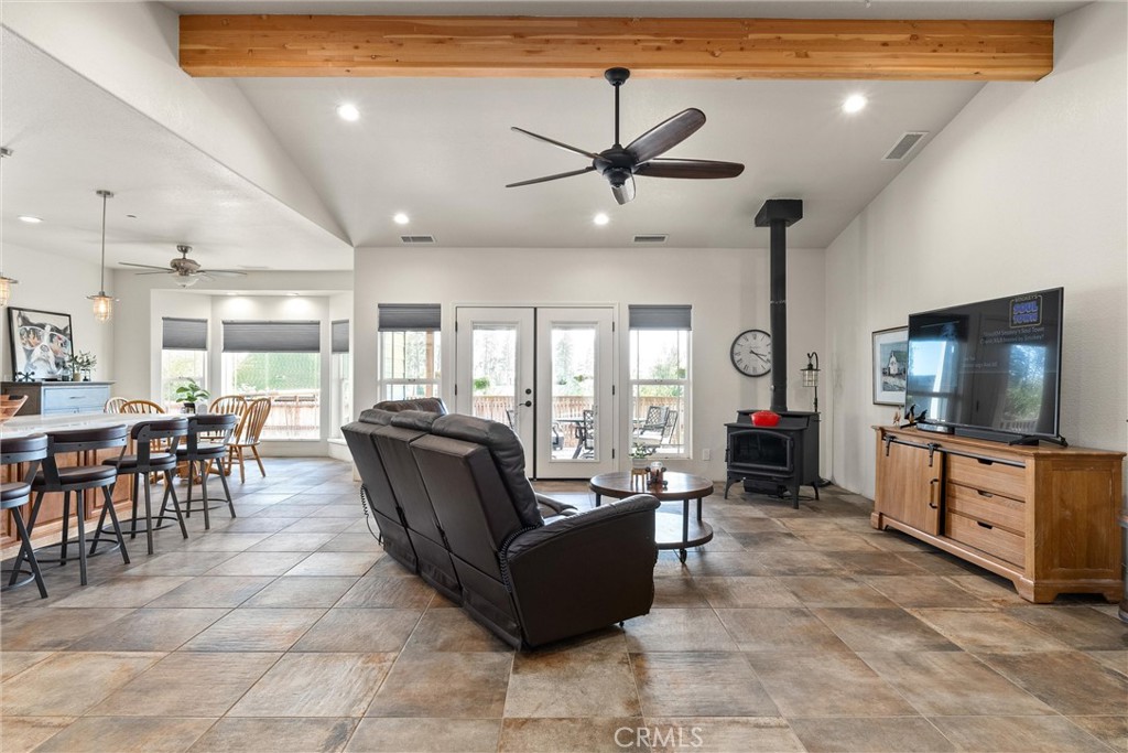 524 Sunset Drive