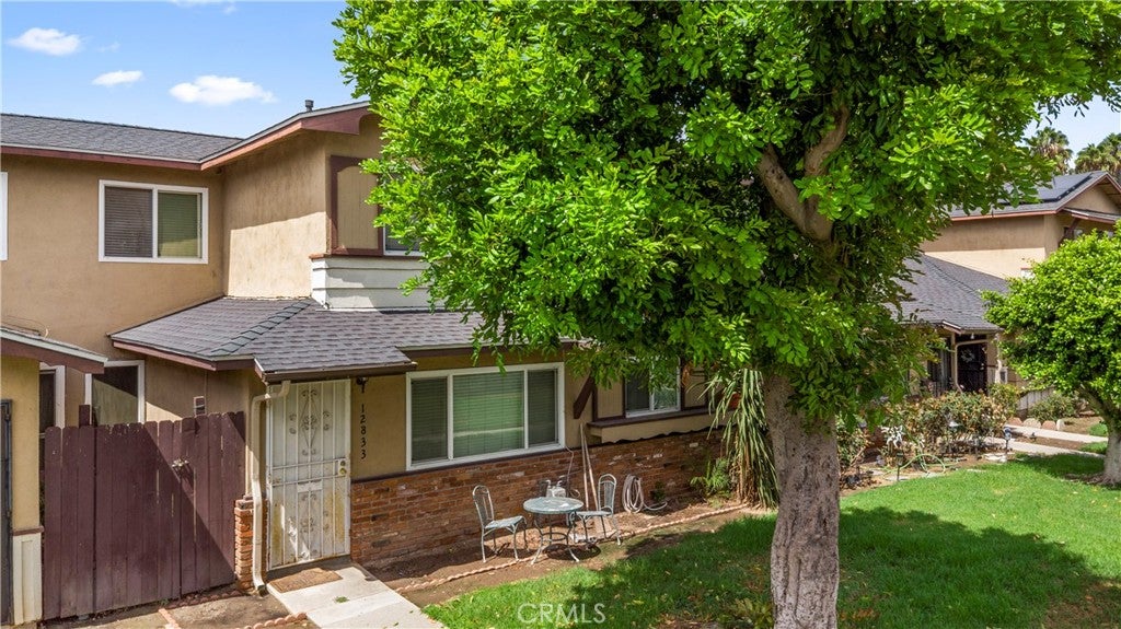 12833 Barranca Lane