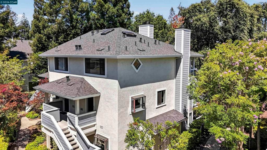2578 Oak Road 215