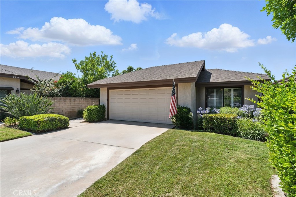 2934 Hyde Park Circle