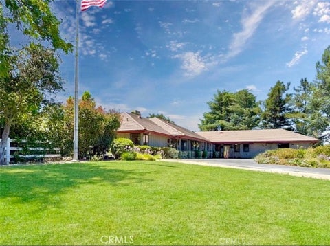 Photo of 1380 Shane LN, Templeton, CA 93465 (MLS # NS26156316)