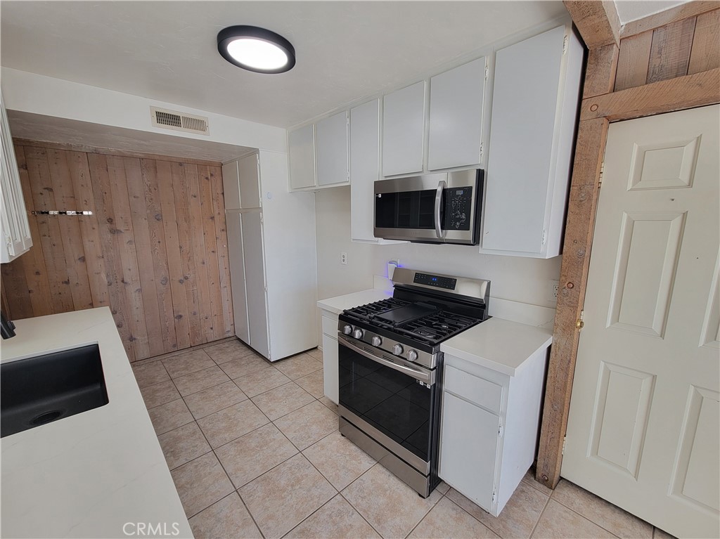 Aliso Villas (AV) - Residential Lease