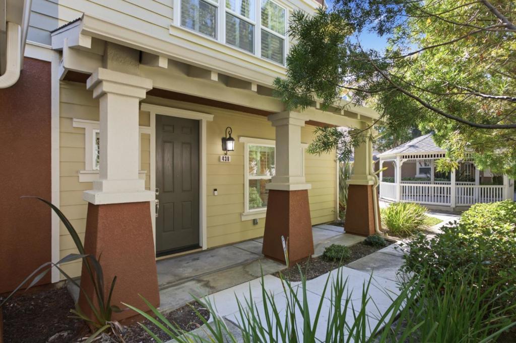 438 San Eduardo Terrace
