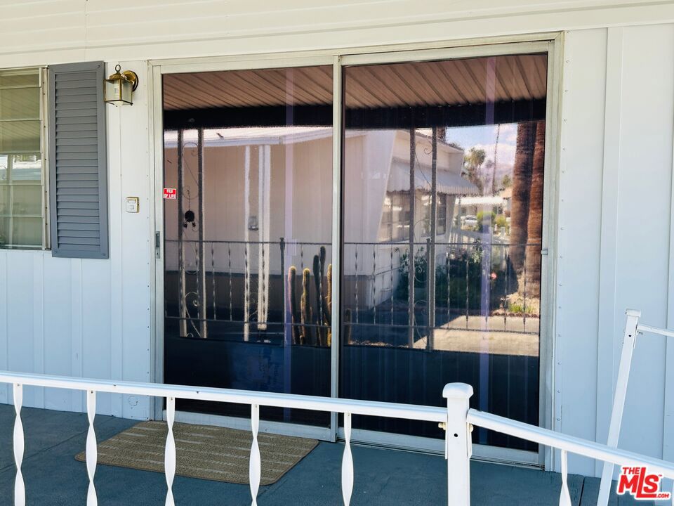 Royal Palms - Manufactured In Park