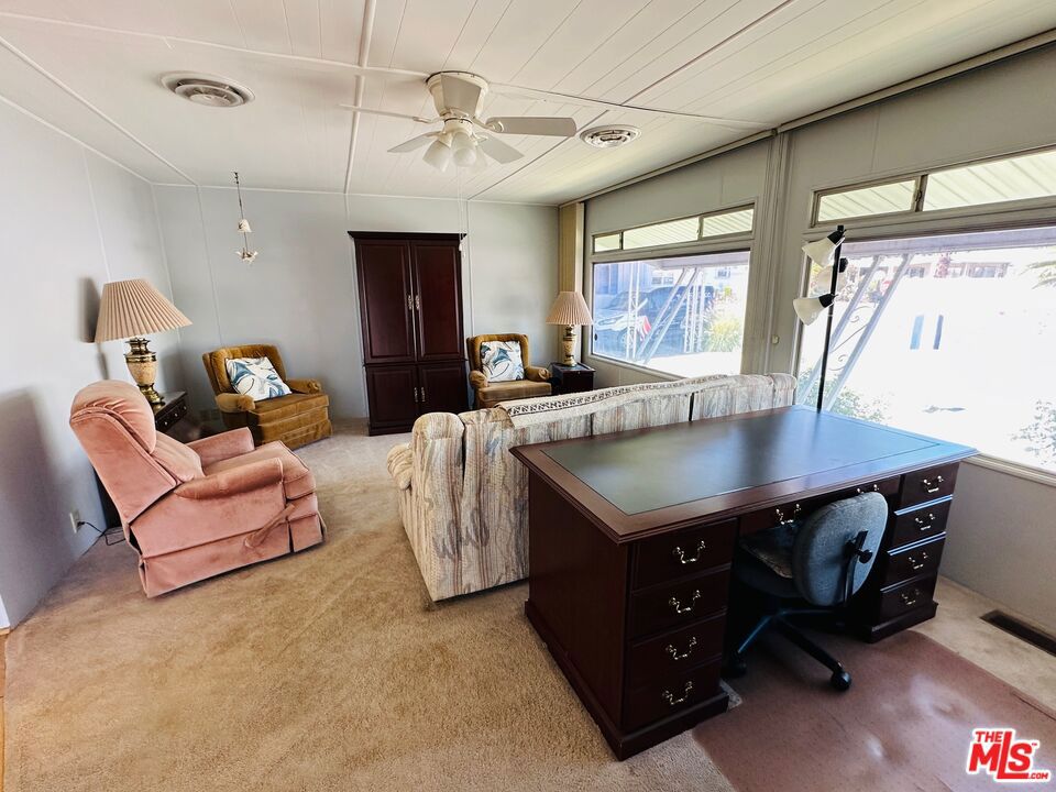 Royal Palms - Manufactured In Park