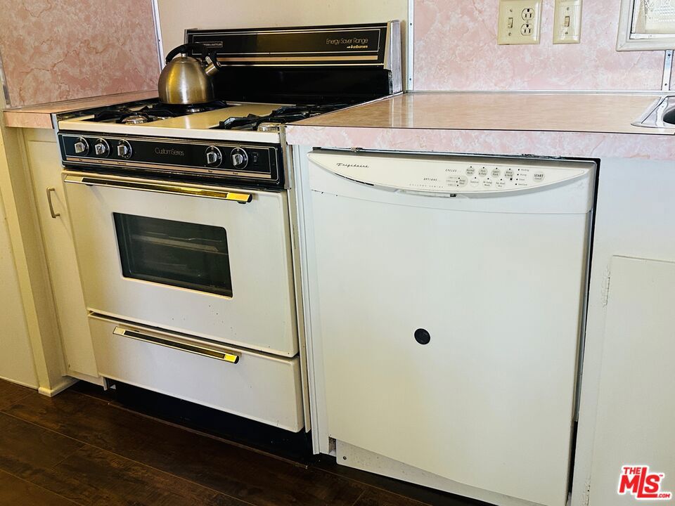 Royal Palms - Manufactured In Park