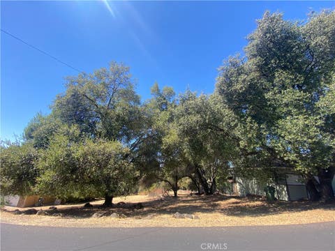 Photo of 18625 Oak Grove RD, Hidden Valley Lake, CA 95467 (MLS # LC26176318)