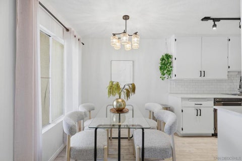 Photo of 4600 Lamont St St #212, San Diego, CA 92109 (MLS # 260021109SD)