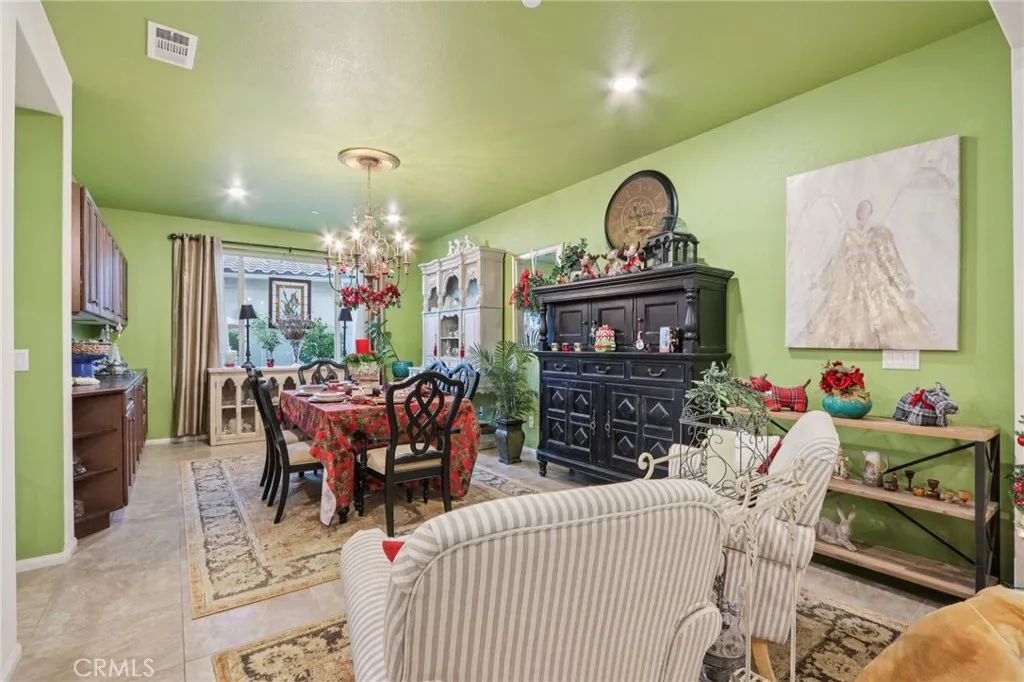 Hemet, California 92545, United States, 3 Bedrooms Bedrooms, ,3 BathroomsBathrooms,Residential,Active,253454