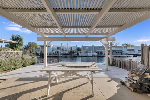 Tiny photo for 1654 Edgewater Lane, Camarillo, CA 93010 (MLS # SR26023296)