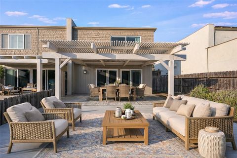 Tiny photo for 1654 Edgewater Lane, Camarillo, CA 93010 (MLS # SR26023296)