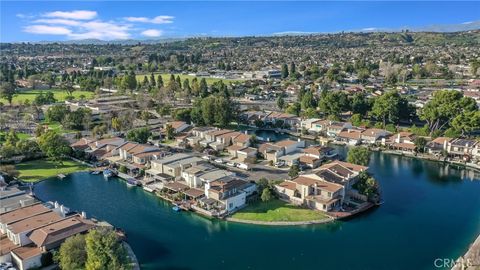 Tiny photo for 1654 Edgewater Lane, Camarillo, CA 93010 (MLS # SR26023296)