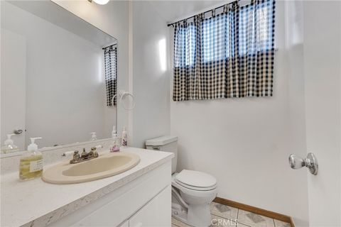 Tiny photo for 1654 Edgewater Lane, Camarillo, CA 93010 (MLS # SR26023296)