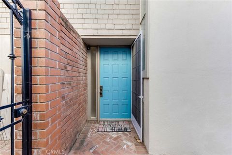 Tiny photo for 1654 Edgewater Lane, Camarillo, CA 93010 (MLS # SR26023296)