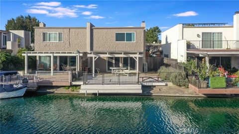 Tiny photo for 1654 Edgewater Lane, Camarillo, CA 93010 (MLS # SR26023296)