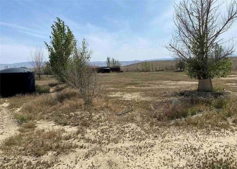 Tiny photo for 14555 Bellflower Rd, Santa Margarita, CA 93453 (MLS # MB26100169)