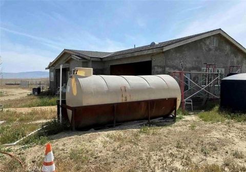 Tiny photo for 14555 Bellflower Rd, Santa Margarita, CA 93453 (MLS # MB26100169)