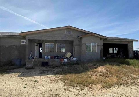 Photo of 14555 Bellflower Rd, Santa Margarita, CA 93453 (MLS # MB26100169)