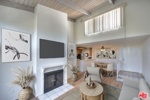 Photo of 4900 Overland Avenue #274, Culver City, CA 90230 (MLS # 26663331)