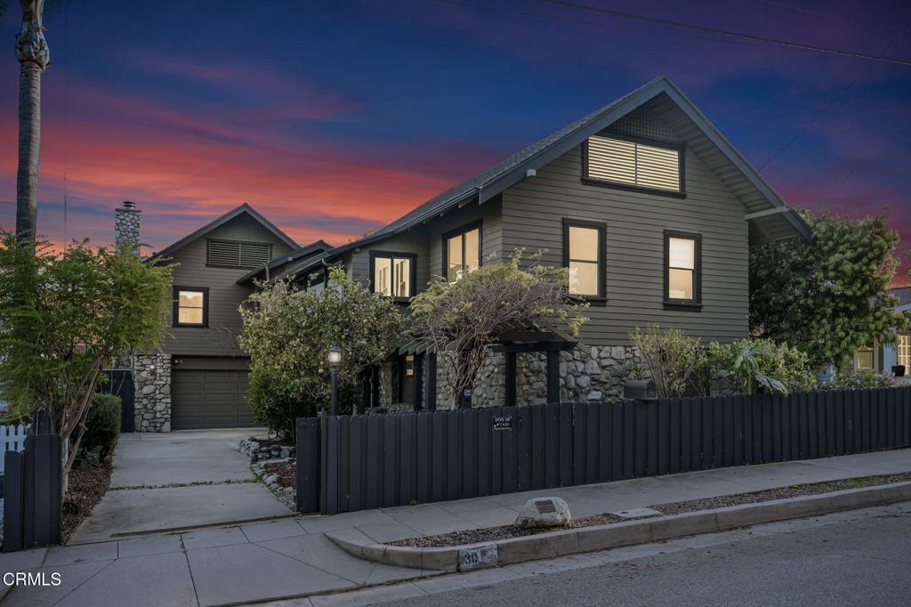 30 W Laurel Avenue