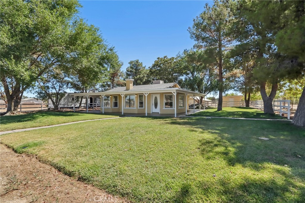 **Charming Country-Style Living with Business Potential – Priced to Sell!**
Don’t miss this rare opportunity to own a versatile horse property offering the best of both worlds—peaceful country living right in the heart of the city! This cozy 2-bedroom, 1-bath home sits behind a picturesque white fence that gracefully wraps around the front and sides, creating a warm and inviting first impression.
Inside, you'll find thoughtful upgrades throughout, making this home truly move-in ready. Enter out back to enjoy a private courtyard—perfect for relaxing evenings or entertaining guests under the stars.
What sets this property apart is the **grandfathered-in barn structure**, ideal for anyone looking to run a home-based business. This multi-use space features a kitchenette, full bathroom, two additional rooms that can serve as offices or bedrooms, multiple storage/workshop areas, and even an oil pit. Separate hot water heater and electrical service make this building fully functional and self-sufficient. There's also a laundry hook-up for added convenience.
Whether you're looking for a peaceful retreat, a place to house your horses, or space to grow your business, this property offers it all.
**Schedule your showing today—this unique gem won't last long!**