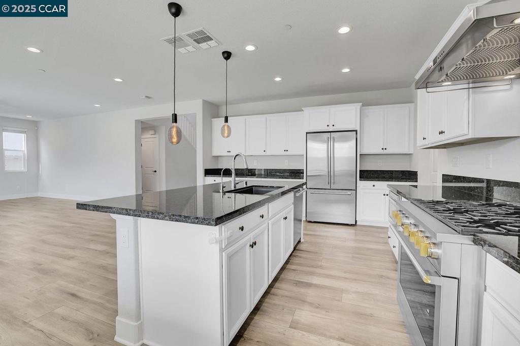 Not Listed - Residential