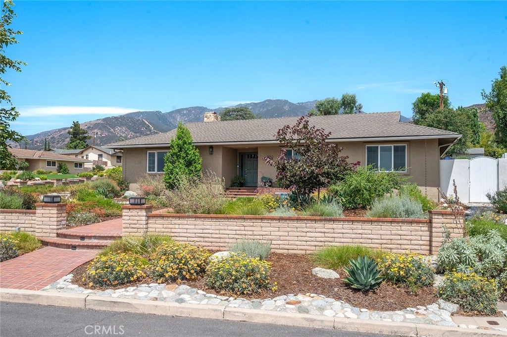 2439 Ocean View