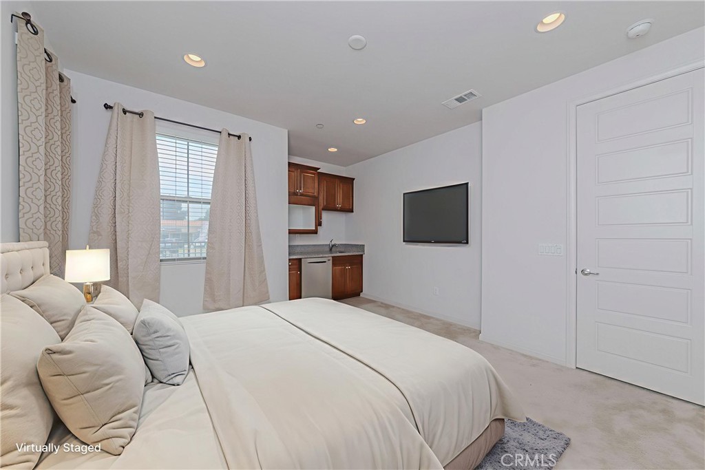 1311 Clementine Way