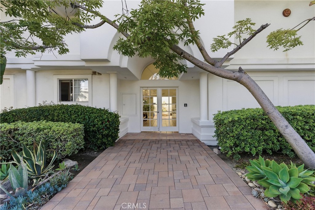 206 Avenida Montalvo 8