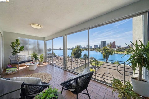 Photo of 2324 Lakeshore Ave Ave, Oakland, CA 94606 (MLS # 41145235)
