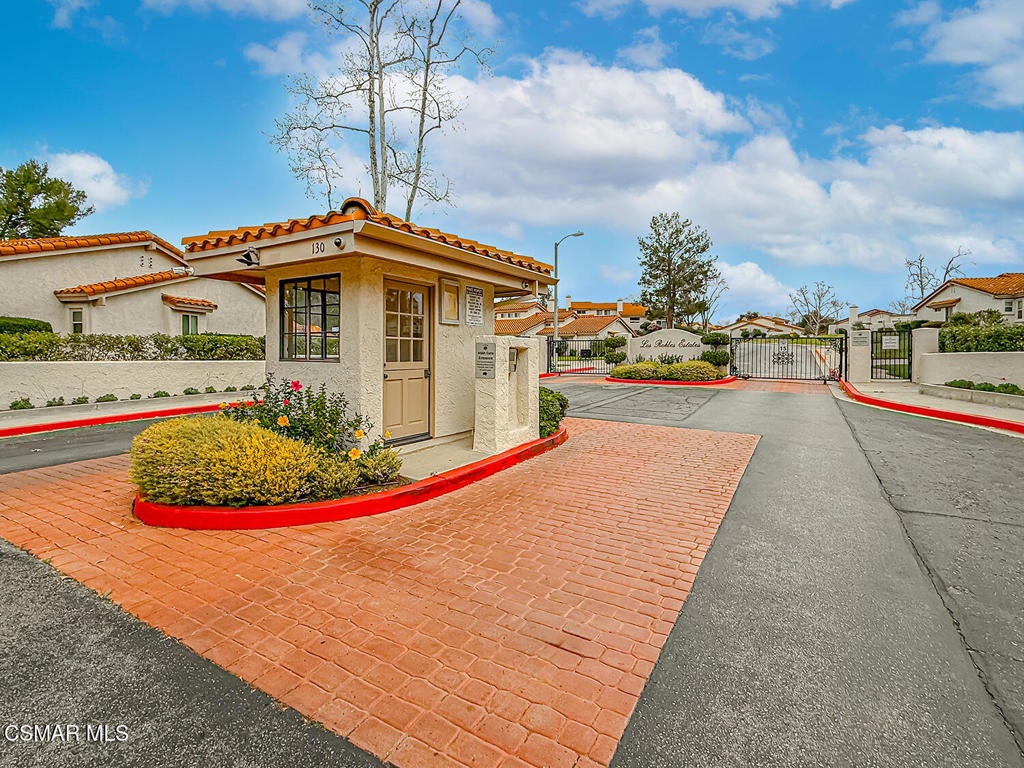 306 Cherry Hills Court