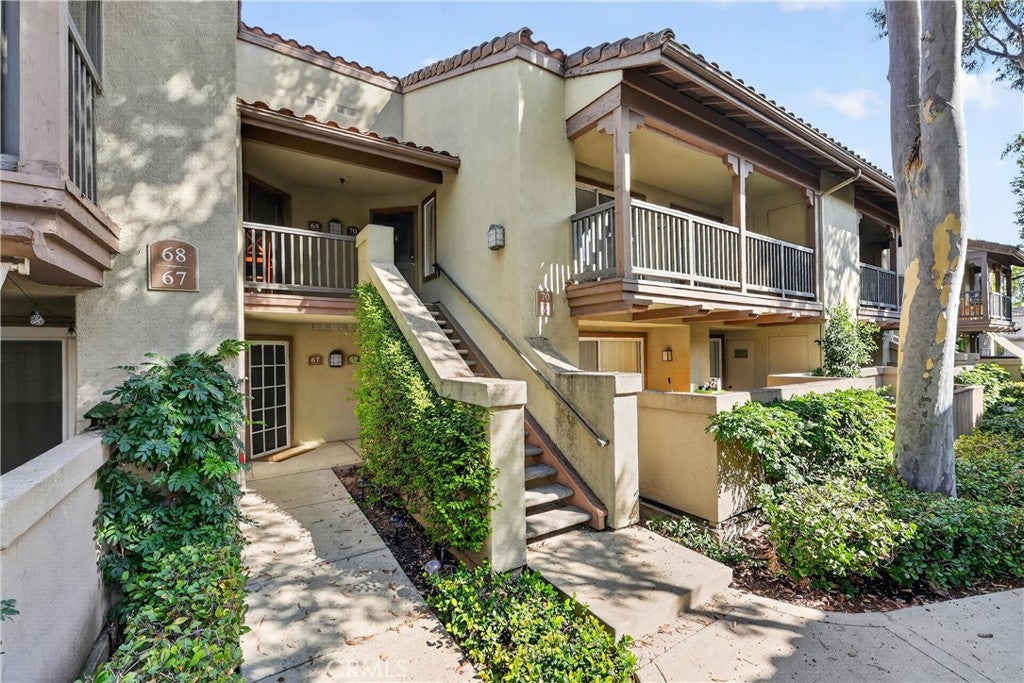 2800 Keller 70
